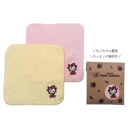 2025-26 今治タオル刺繍ハンカチ（いちご）
